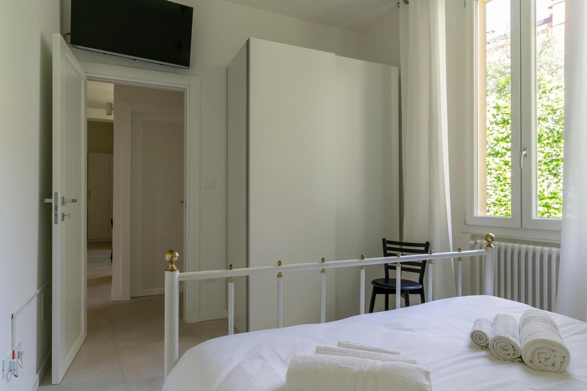 Apartment Amos - 5 Minutes From Piazza Maggiore Bolonia Exterior foto